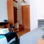 Aleksandra ホームステイ *