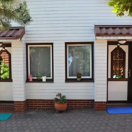 Aleksandra Kwatera prywatna *