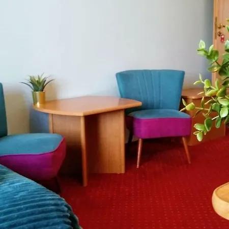 Aleksandra Kwatera prywatna